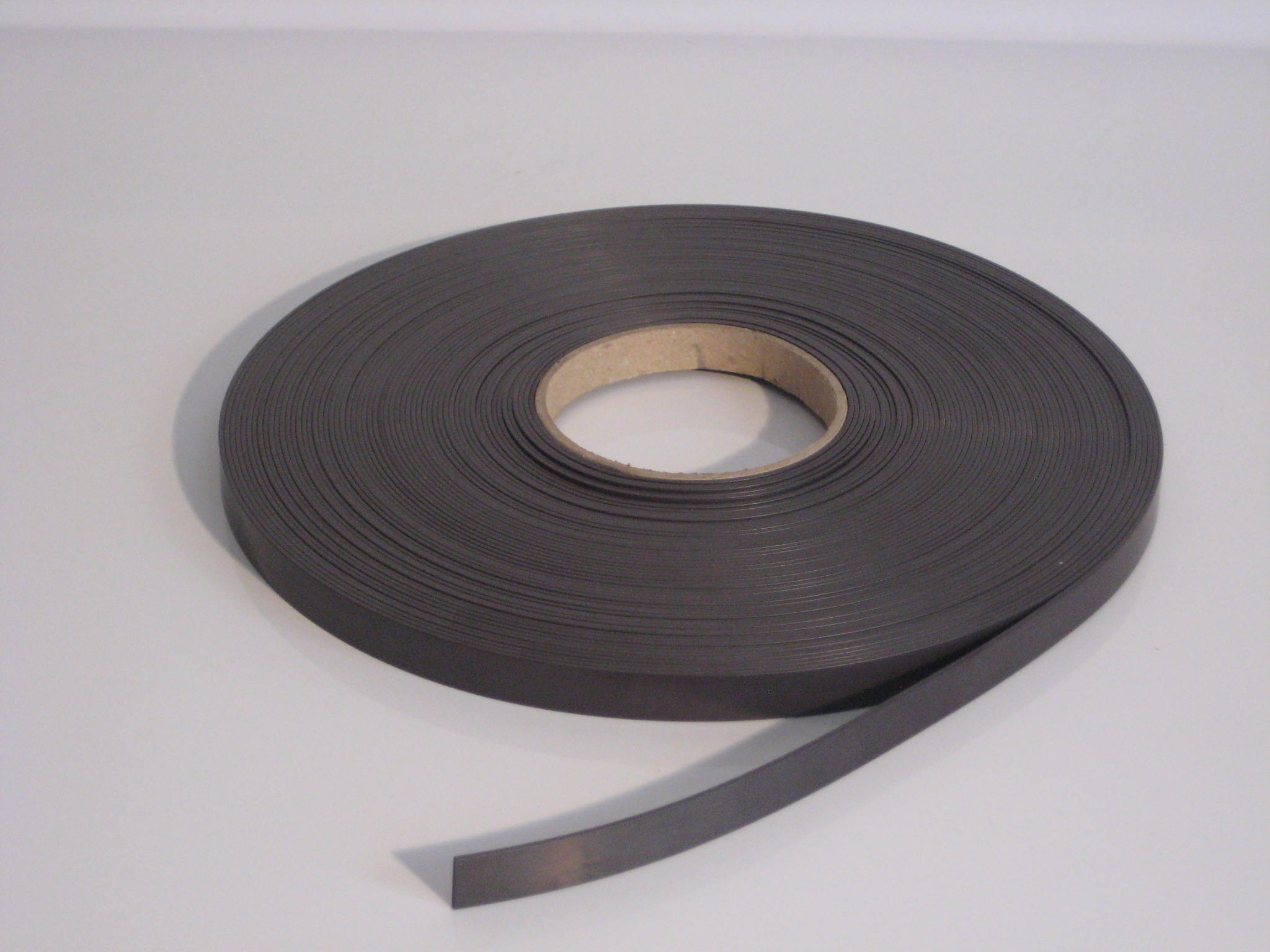 Magnet Tape with Indoor Adhesive 